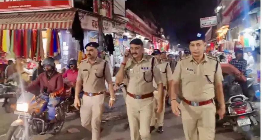 सीजन: त्योहारी सीजन पर पुलिस अलर्ट, SSP ने लिया जगह जगह जायजा…