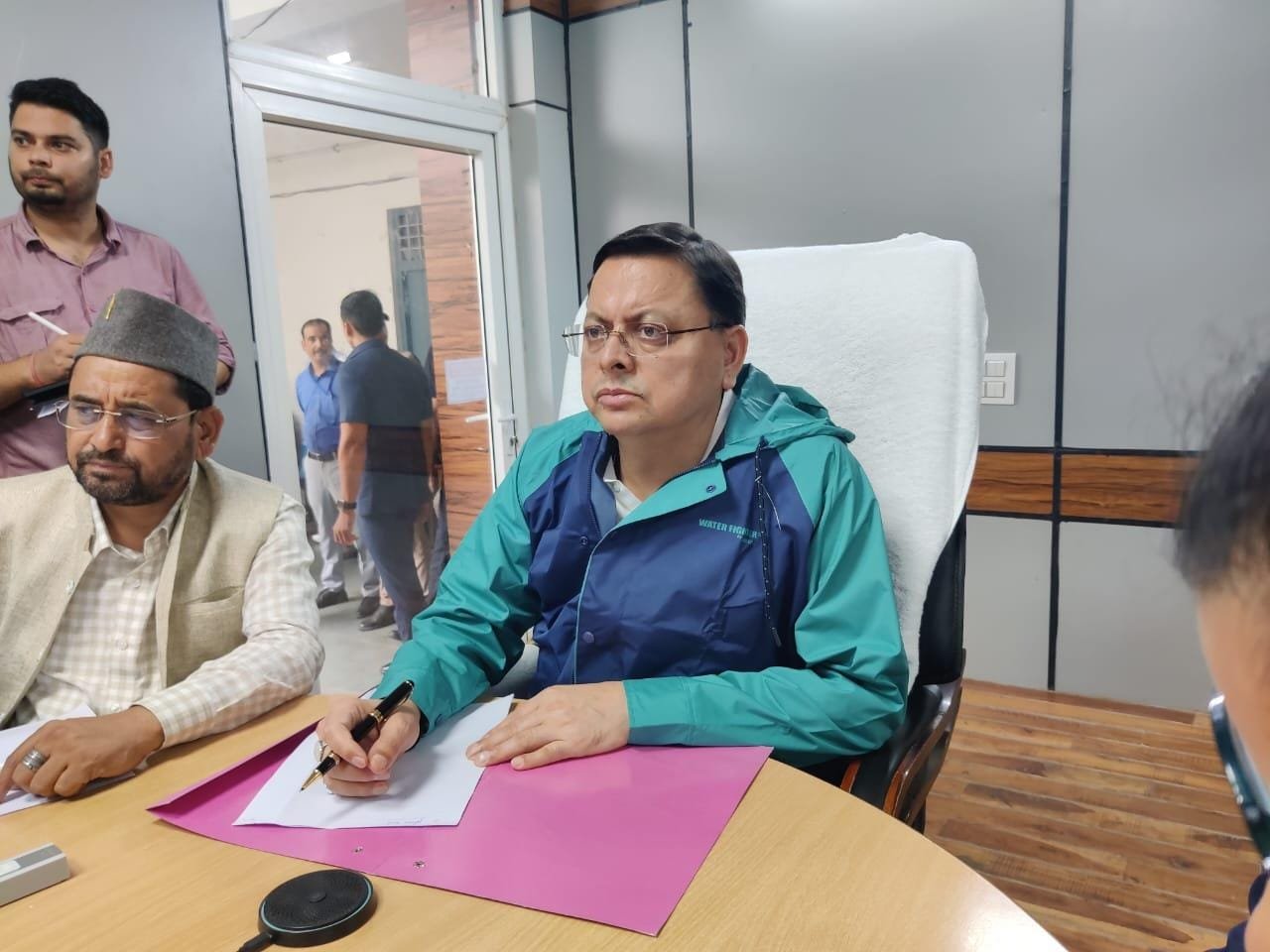 मुख्यमंत्री ने कहा कि राज्य सरकार इस कठिन समय में हर प्रभावित परिवार के साथ खड़ी है