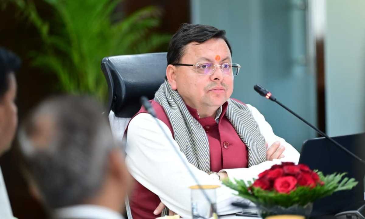 वर्दी घोटाले में सीएम धामी ने दिए DIG के निलंबन के आदेश